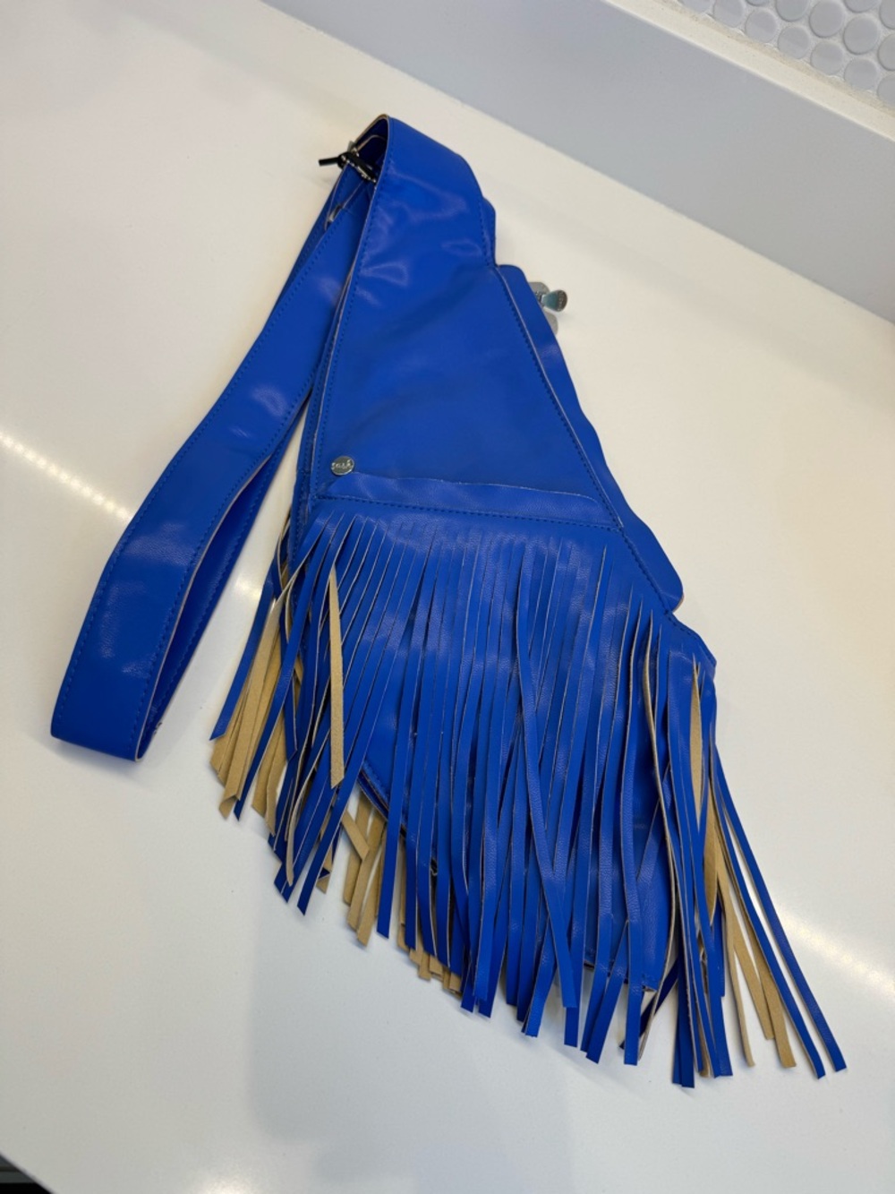 Sash Bag Fringe Vibrant Blue Faux Leather Crossbody Purse - Picture 5 of 6